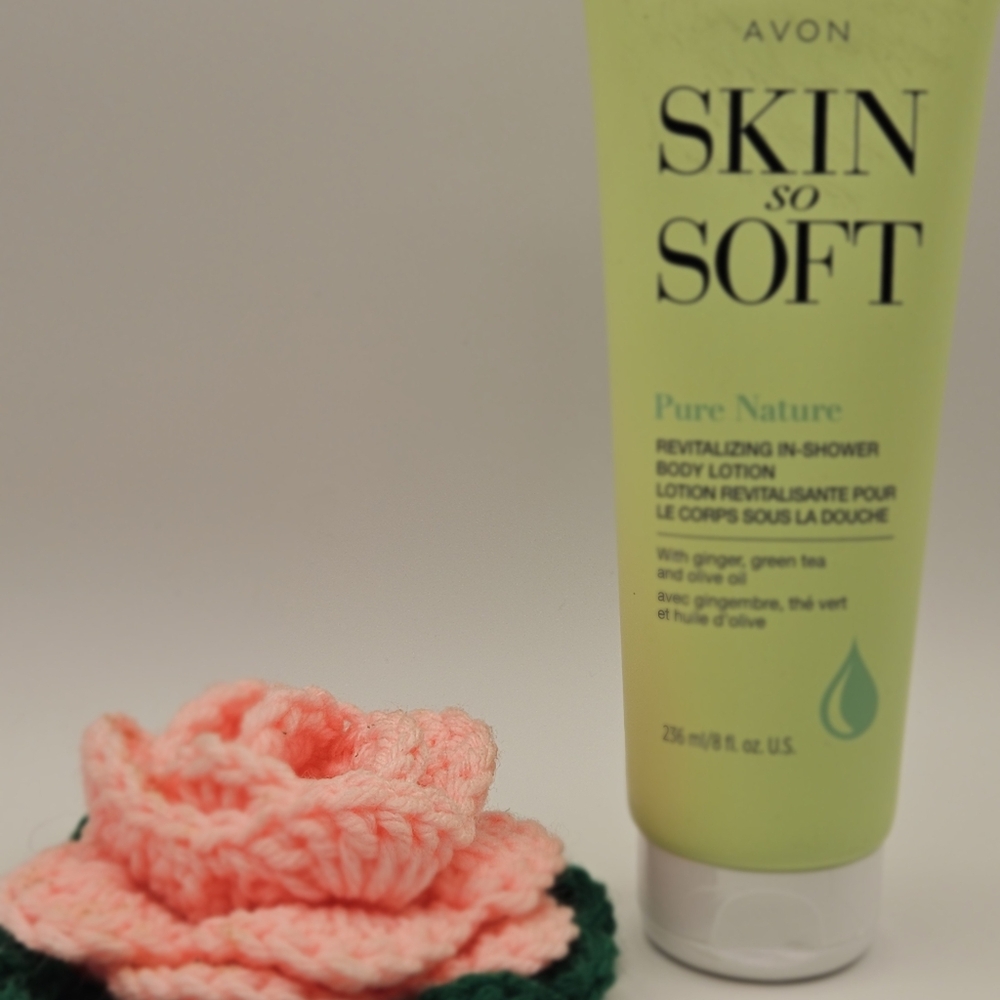 Skin So Soft Pure Nature In-Shower Body Lotion By Avon